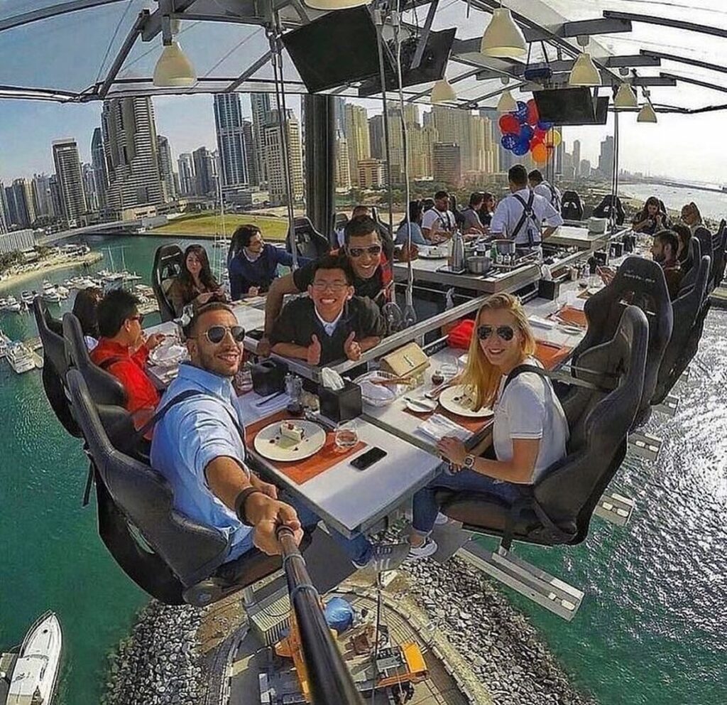 Atardecer a 50m protagoniza Dinner in the Sky 2026