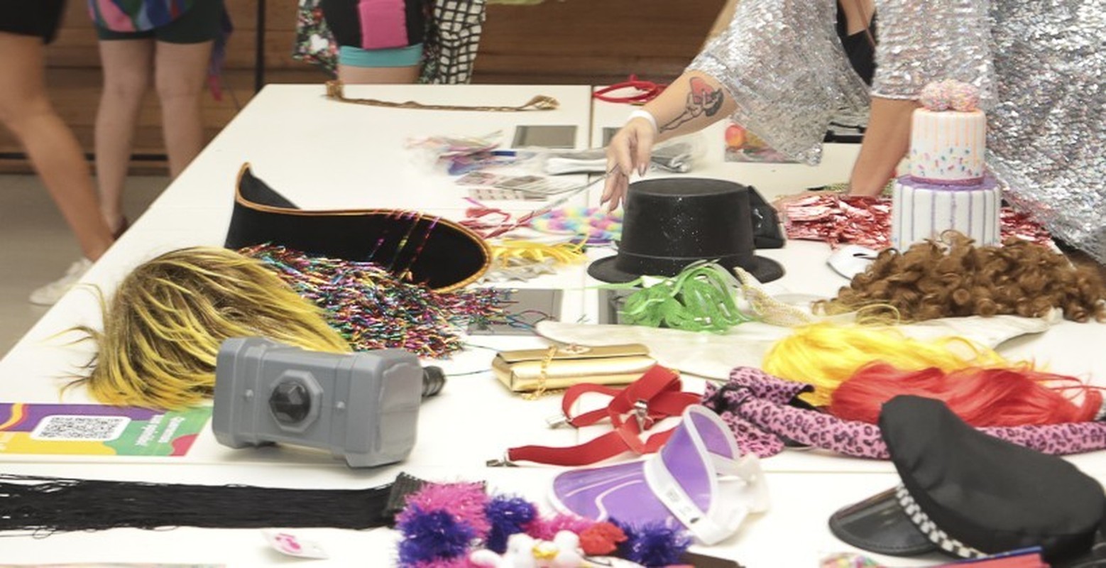 Intercambio sostenible de disfraces en CRAB