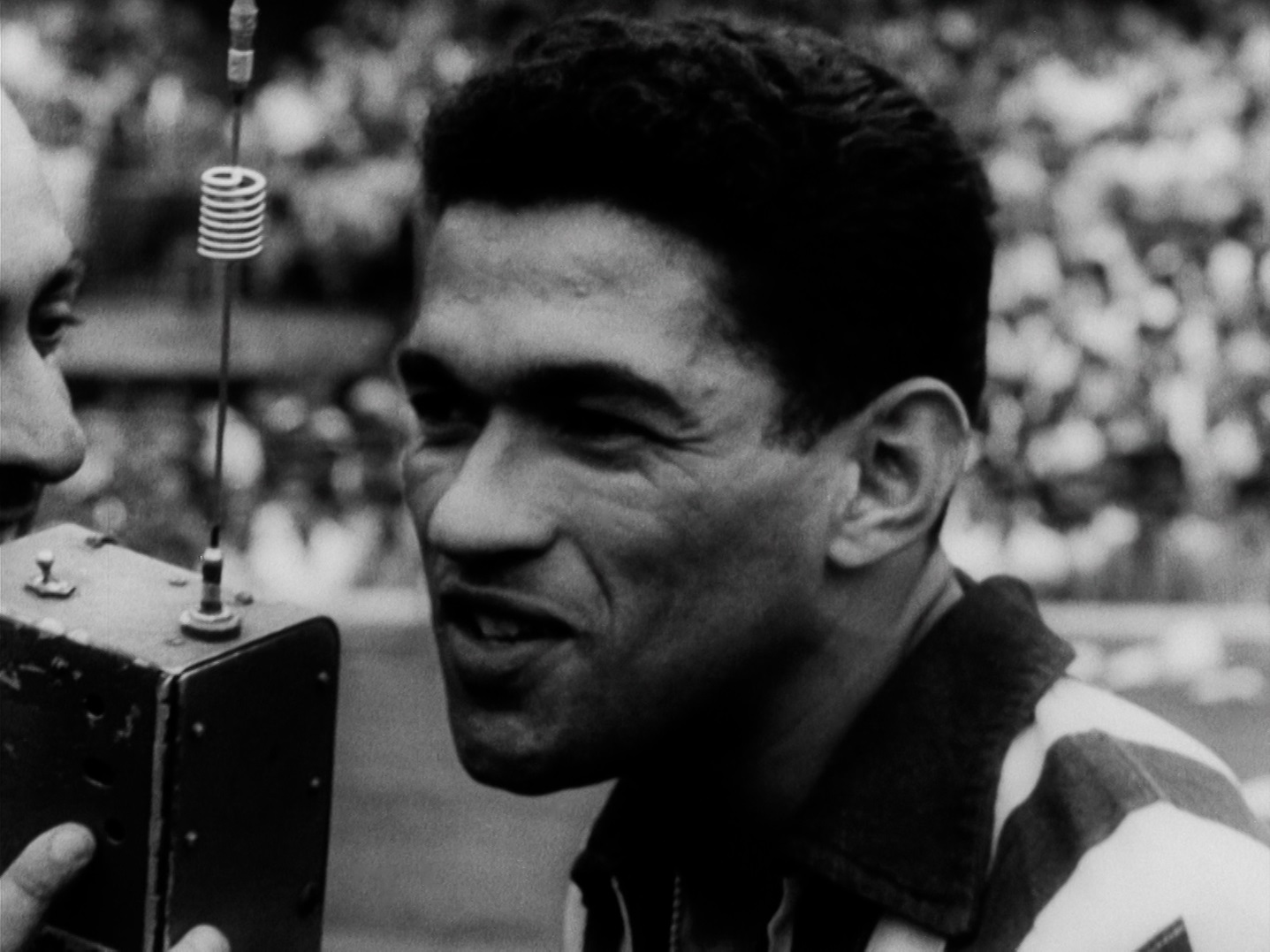 TV Brasil exibe docs de Pelé e Garrincha nesta sexta