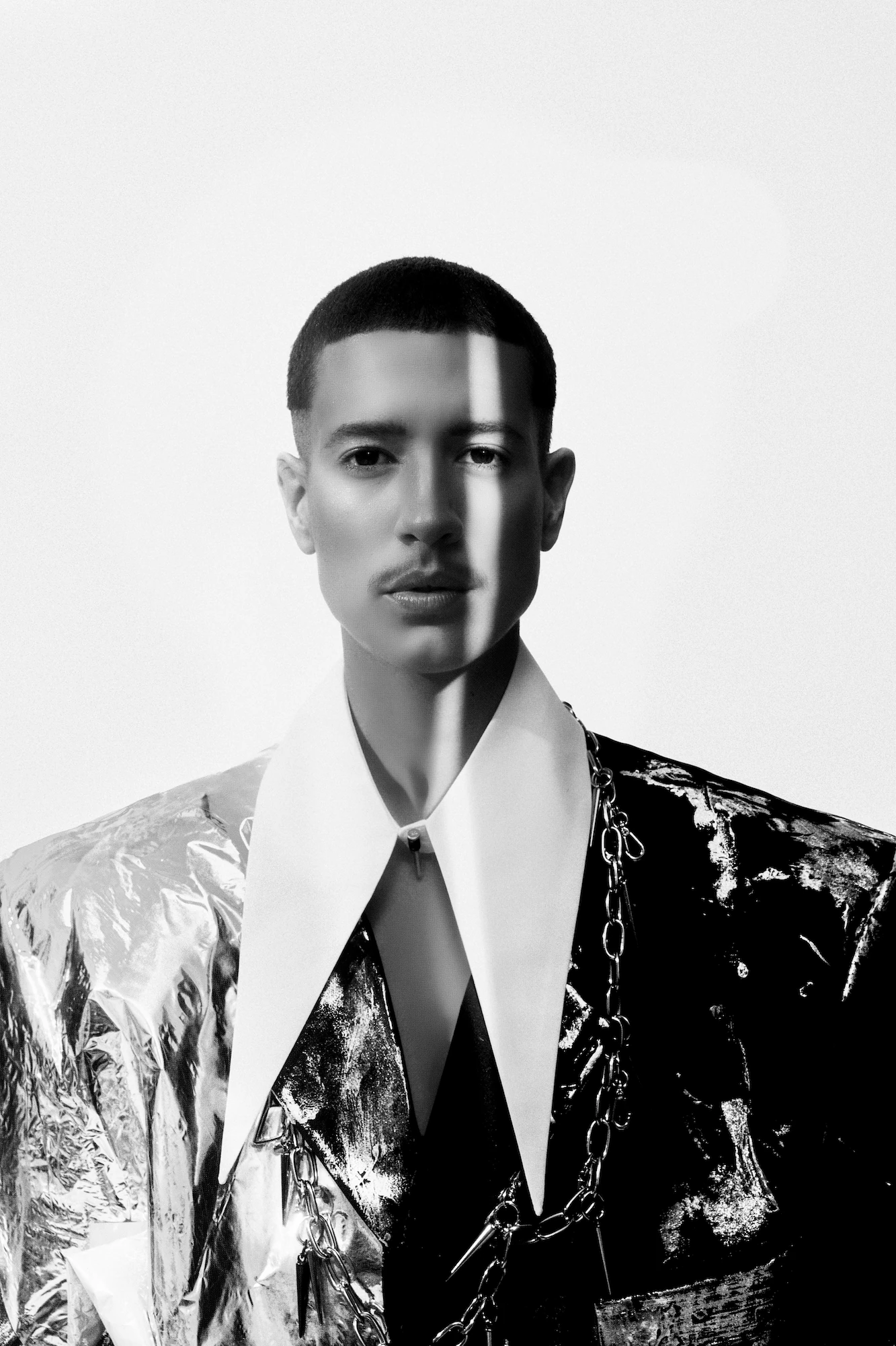 Queremos! abre 2026 com estreias de Zeca Veloso e Fitti