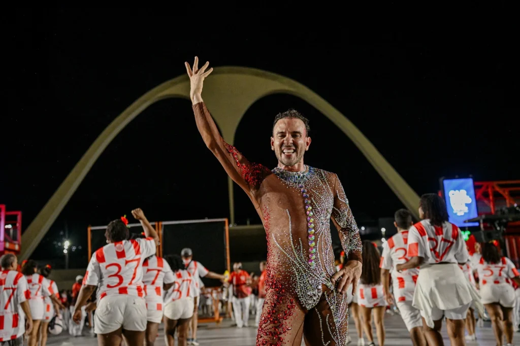 Renny Delmondes chega ao 23º ano de Sapucaí em 2026