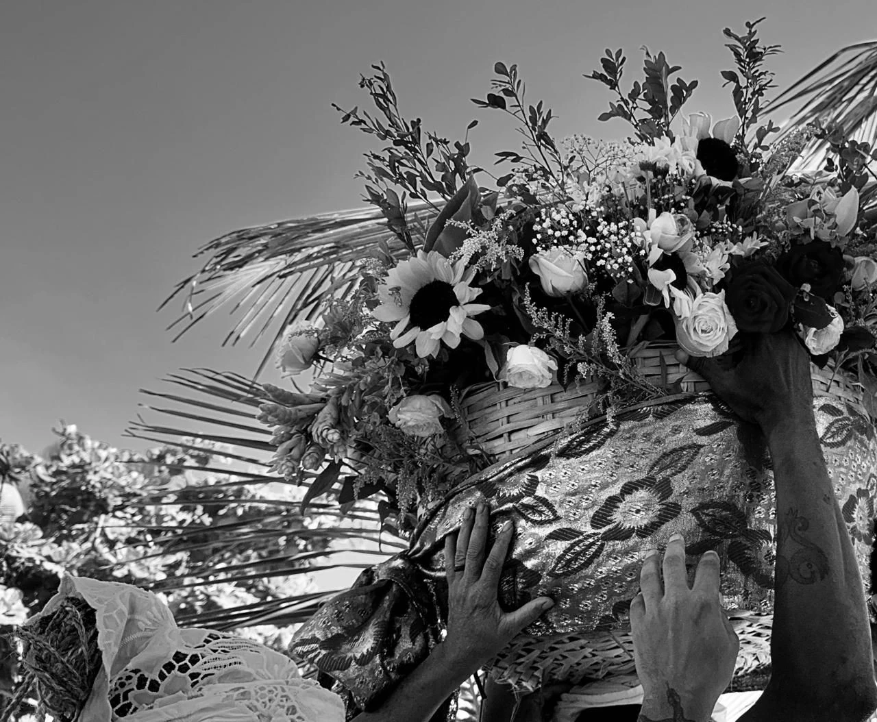 Txai Itacaré marks Yemanjá Day with a seaside procession