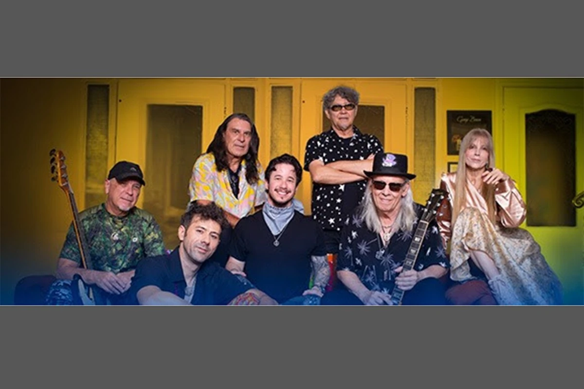 Tutti-Frutti reencontra Lucinha após 50 anos no Blue Note SP