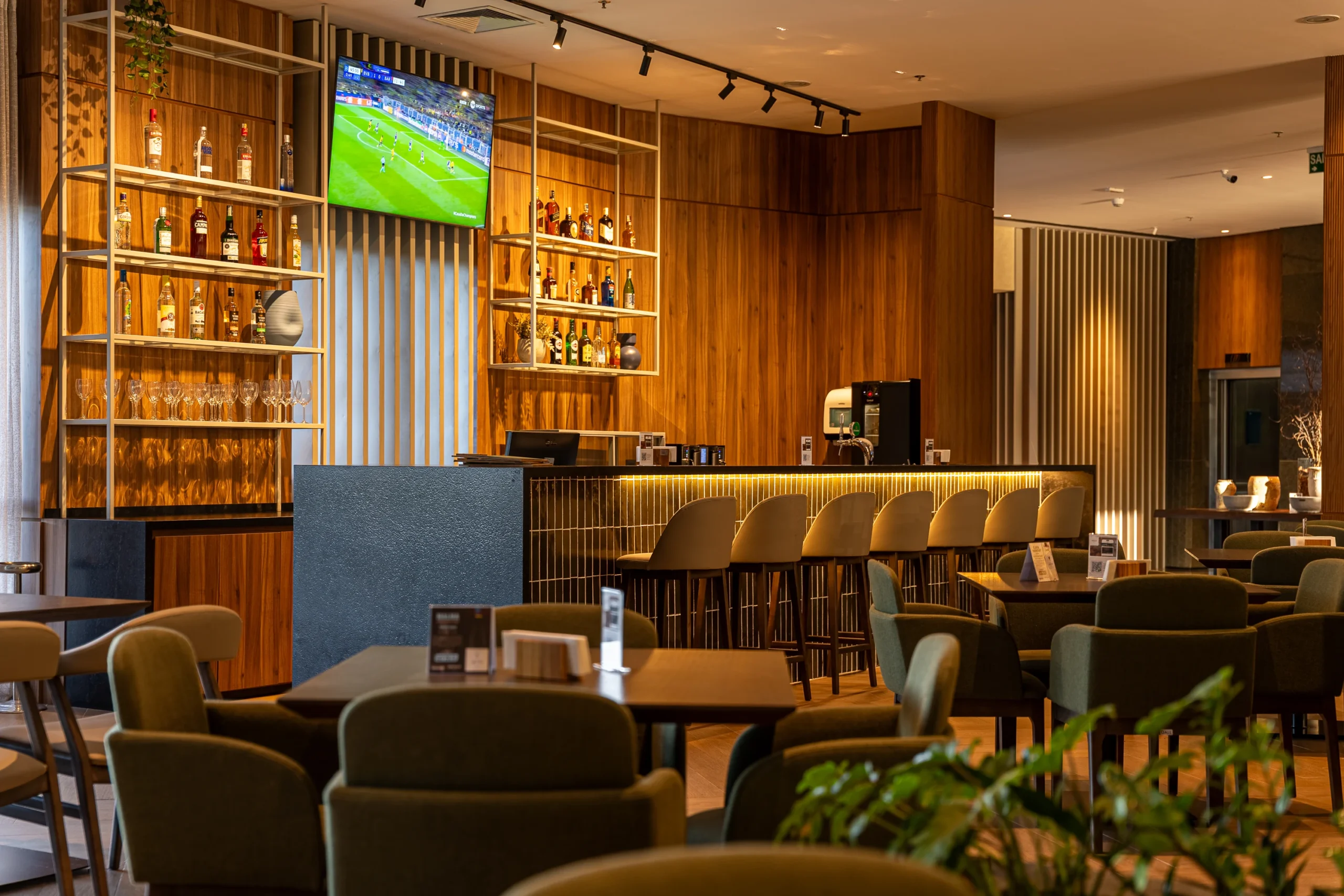 Fuja do Carnaval em 3 Cidades Tranquilas