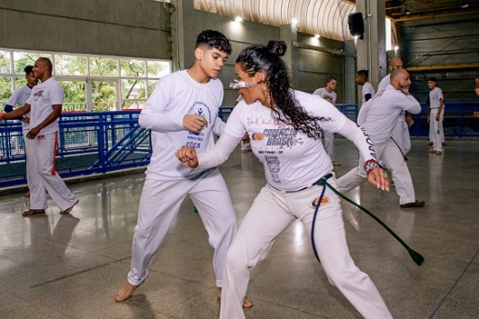 Proyecto Cadência Cultural lleva capoeira y samba de roda gratuitos a la Zona Norte de São Paulo