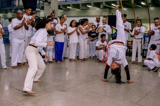 Proyecto Cadência Cultural lleva capoeira y samba de roda gratuitos a la Zona Norte de São Paulo