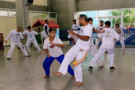 Proyecto Cadência Cultural lleva capoeira y samba de roda gratuitos a la Zona Norte de São Paulo