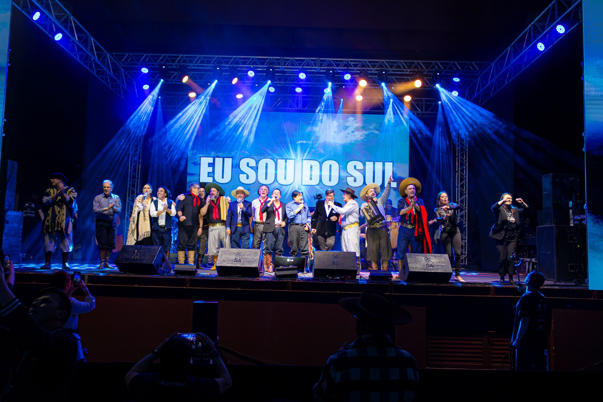 Grande Encontro Kicks Off 2026 Free Show in Tramandaí