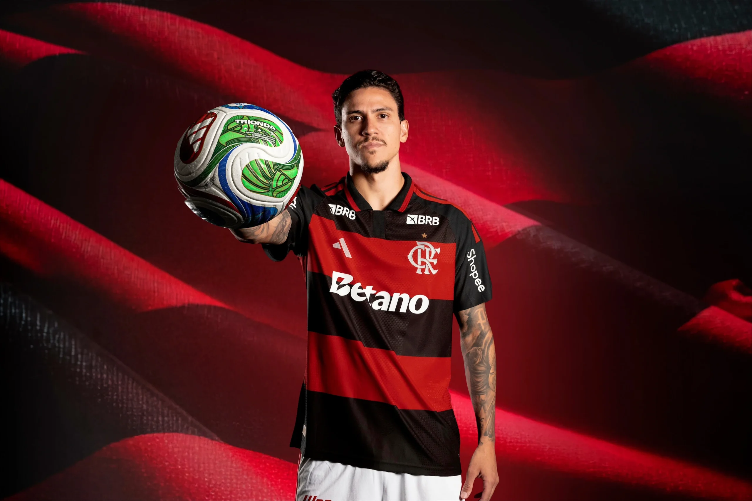 Flamengo e adidas lançam o Manto 2026 com “mapa” global
