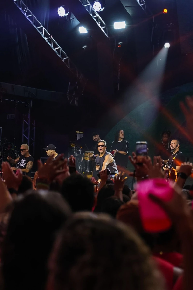 Mariana Ximenes e pedido de casamento marcam encerramento do Camarote Club