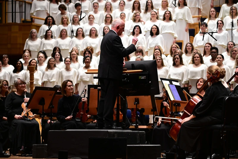 Coro do Tabernáculo estreia no Brasil com noite de gala em SP 10 Coro do Tabernáculo estreia no Brasil com noite de gala em SP