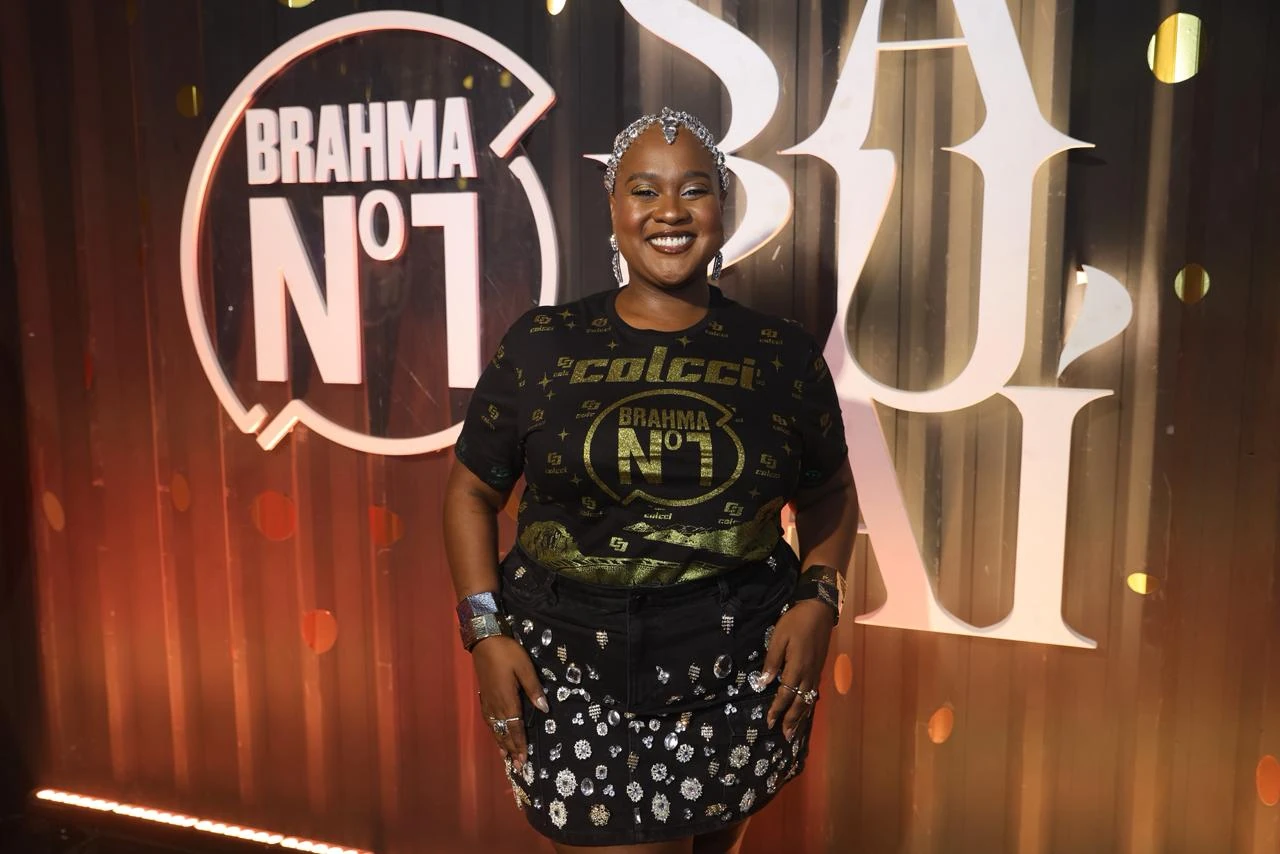 Sabrina Sato comanda noite de estrelas no Camarote Nº1