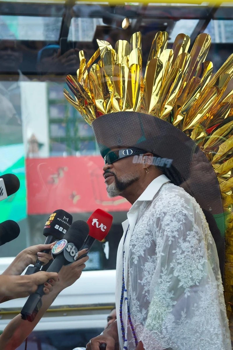 Carlinhos Brown transforma Quarta-feira de Cinzas em dia de luz e inovação 2 Carlinhos Brown transforma Quarta-feira de Cinzas em dia de luz e inovação