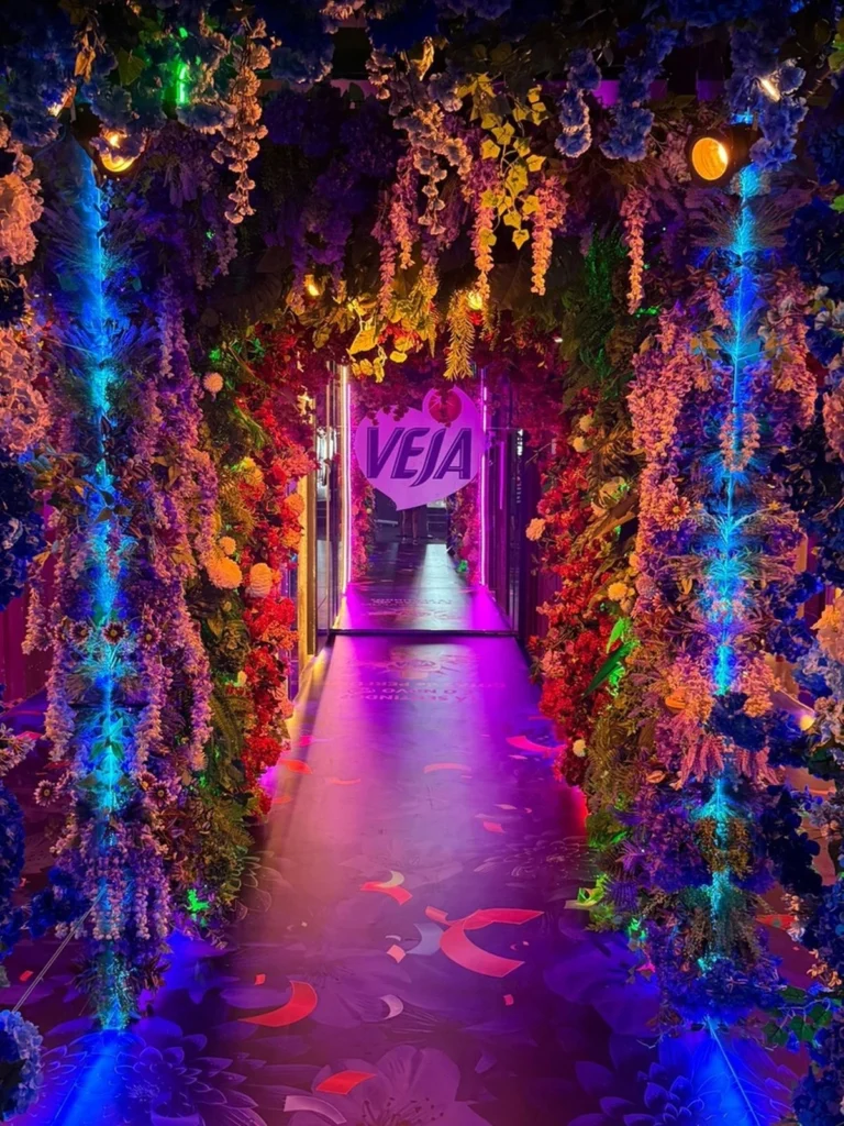 Túnel perfumado vira atração obrigatória no Camarote N1