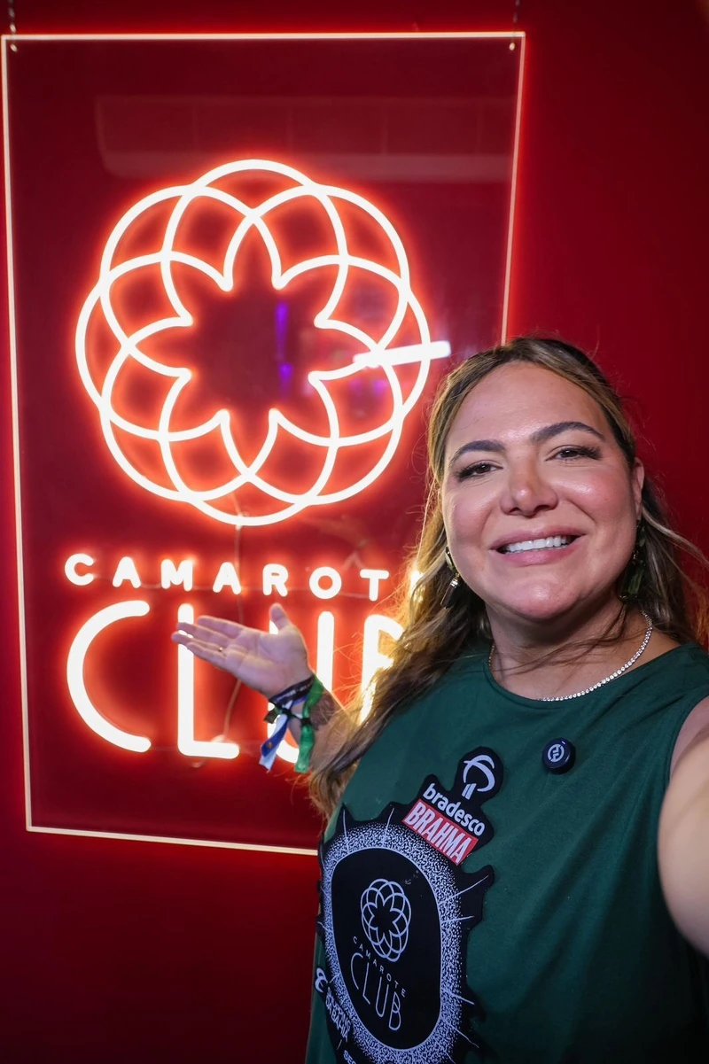 Mariana Ximenes e Tiago Abravanel agitam o Camarote Club 11 Mariana Ximenes e Tiago Abravanel agitam o Camarote Club