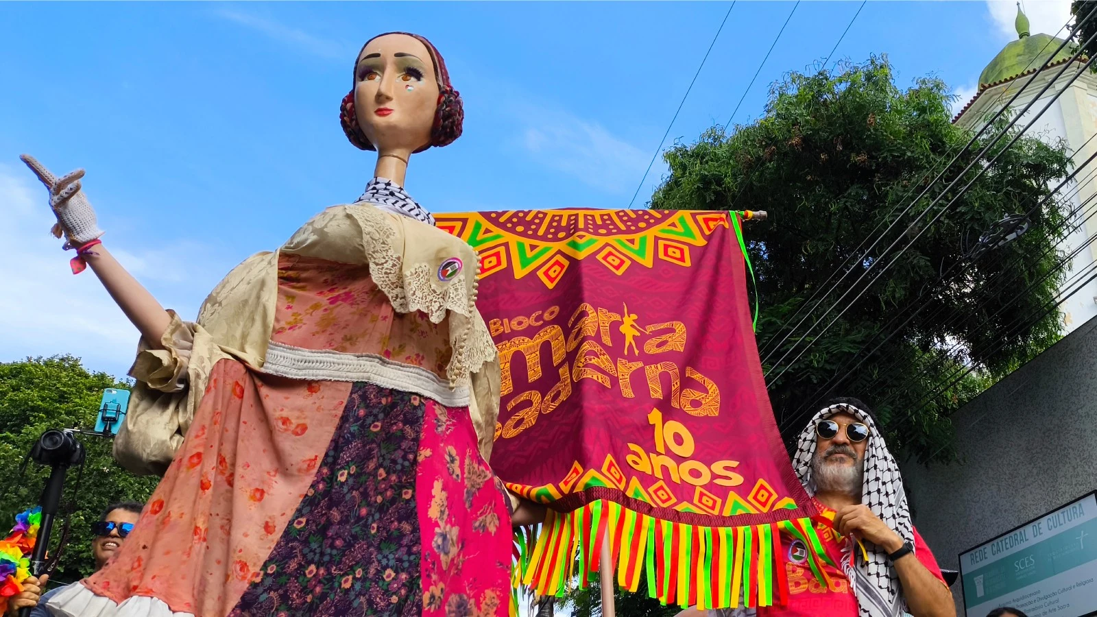 Maria Baderna explode 13 anos no carnaval de Contagem 1 Maria Baderna explode 13 anos no carnaval de Contagem