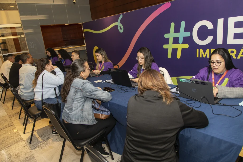 CIEE cumple 62 años con 14 mil vacantes para jóvenes