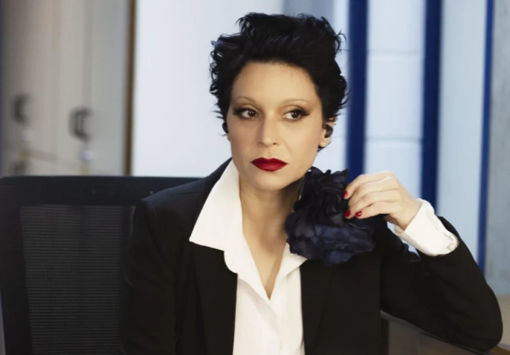 Patrícia Marx brilha no Sesc com hits dos anos 80