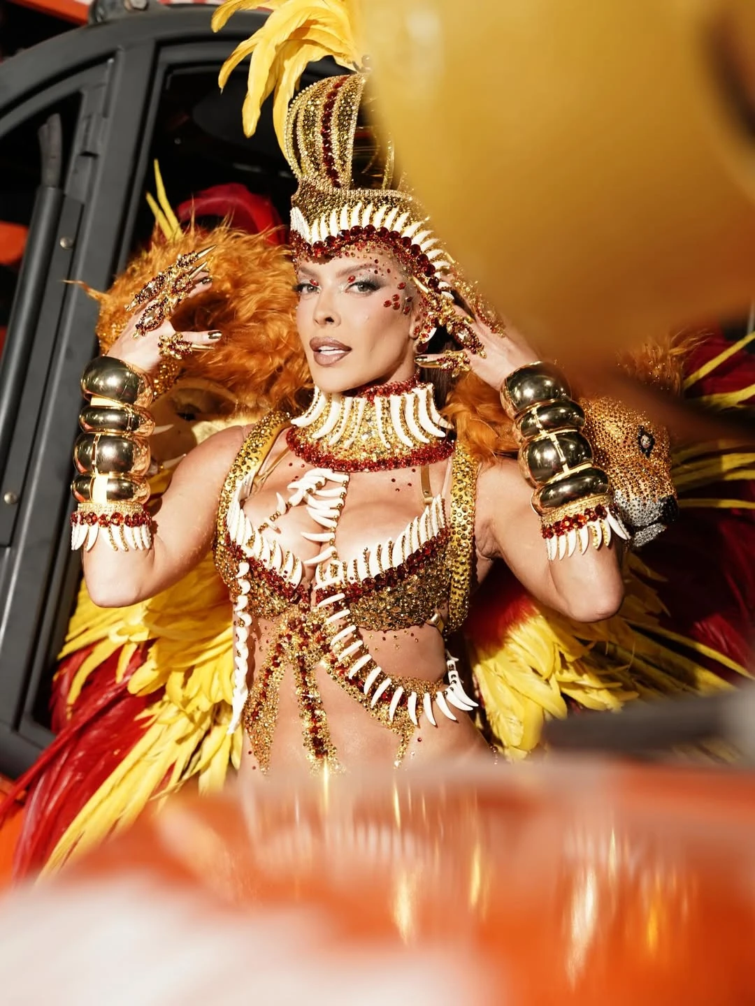 Jaquelline Grohalski brilha como Leões do Norte na Grande Rio