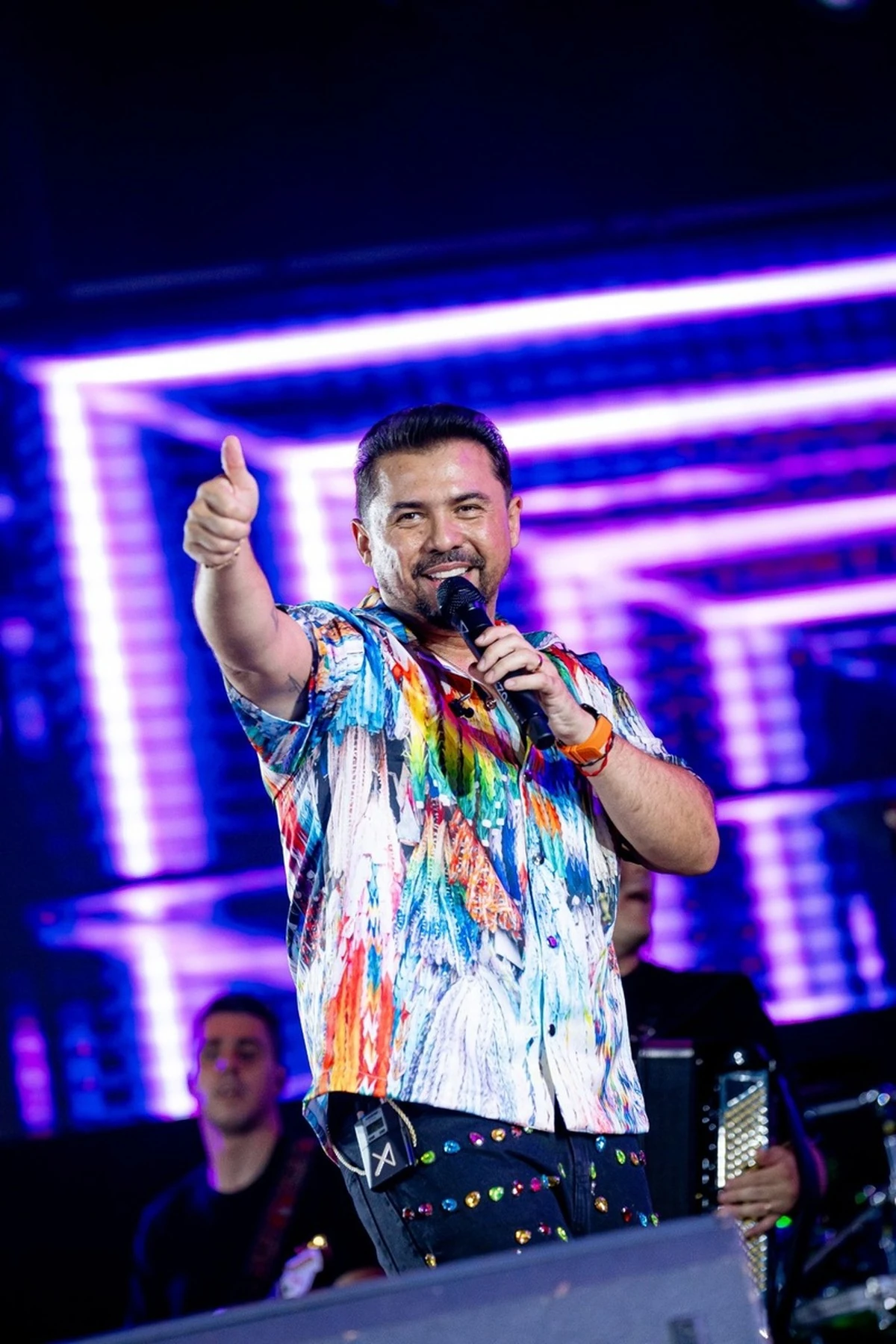 Xand Avião arrasta multidão em show emocionante no RN