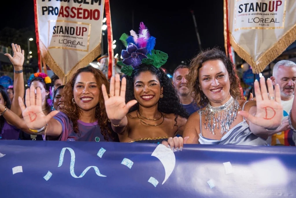 Carnaval+Seguro: Sapucaí abre última noite contra assédio Carnaval+Seguro: Sapucaí abre última noite contra assédio