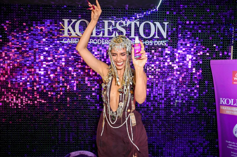 Camila Pitanga e Cris Vianna estreiam juntas no Carnaval 3 Camila Pitanga e Cris Vianna estreiam juntas no Carnaval