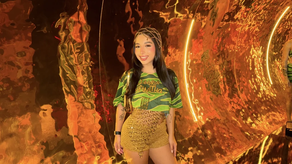 Taby se emociona em estreia na Sapucaí e revela bastidor surpreendente