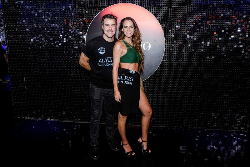 Marina Ruy Barbosa brilha no Camarote Alma Rio 2 Marina Ruy Barbosa brilha no Camarote Alma Rio