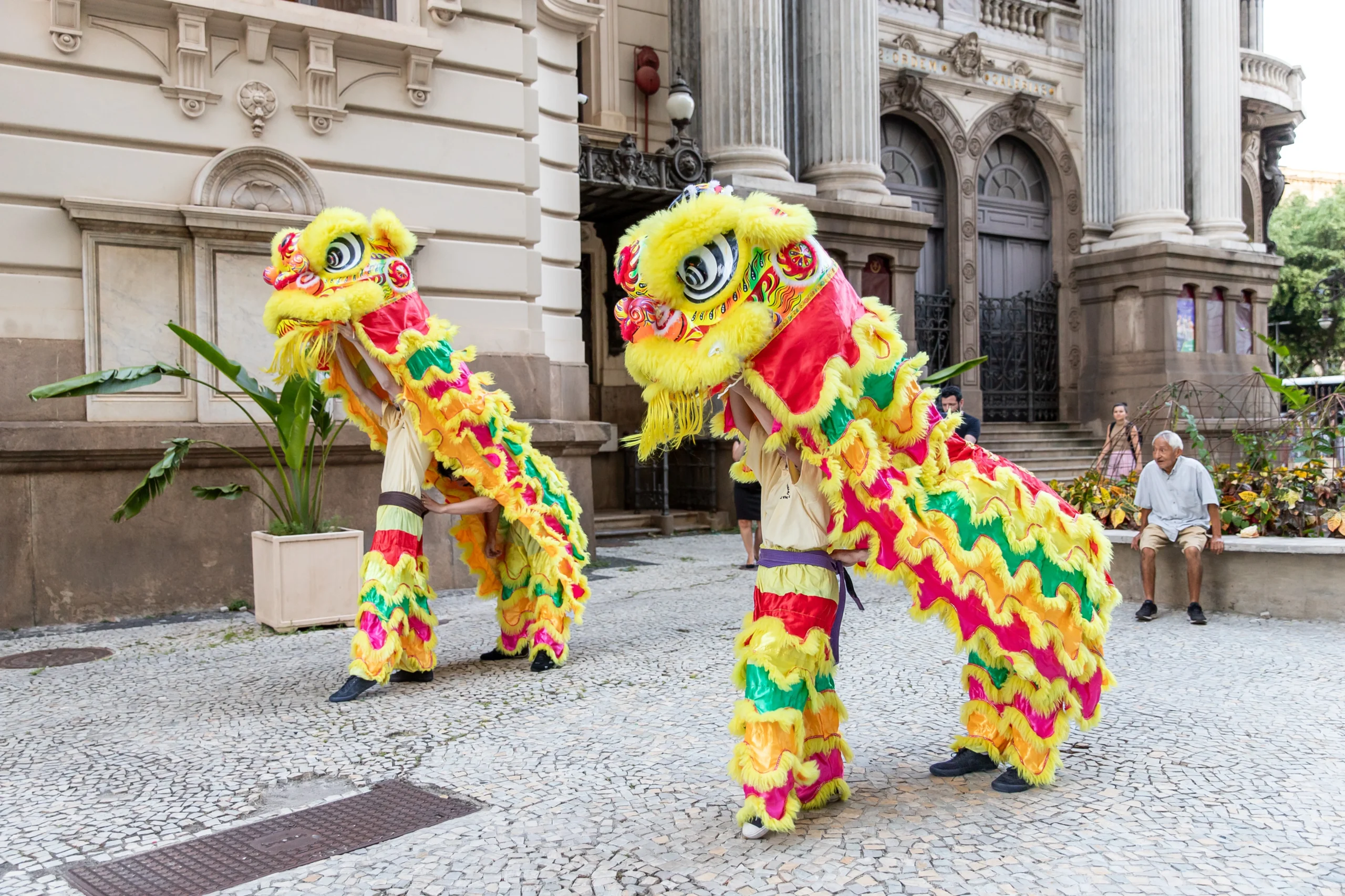 Festival da Primavera transforma Theatro Municipal em ponte Brasil-China