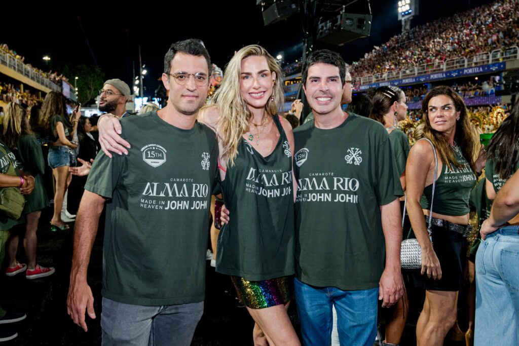 ARTHUR FALK, MARIANA WEICKERT E ALEX LERNER Foto Renato Wrobel MS Fotos
