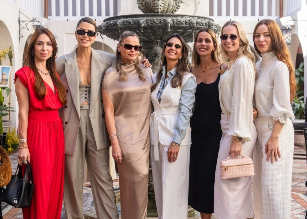 Malu Mesquita lança 'Miami', mostra analógica na ex-mansão Versace