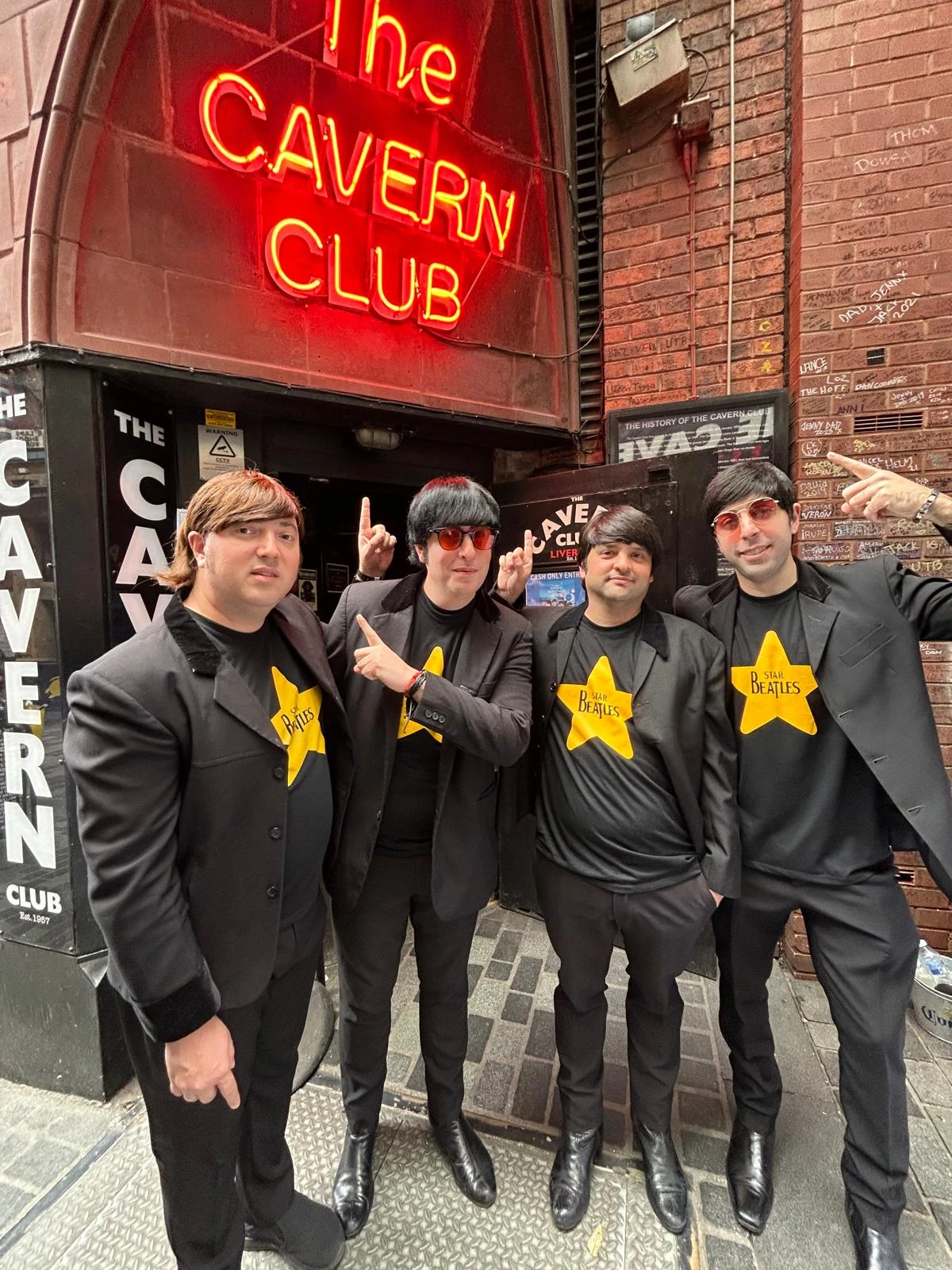 Star Beatles revive a magia dos Beatles em Florianópolis