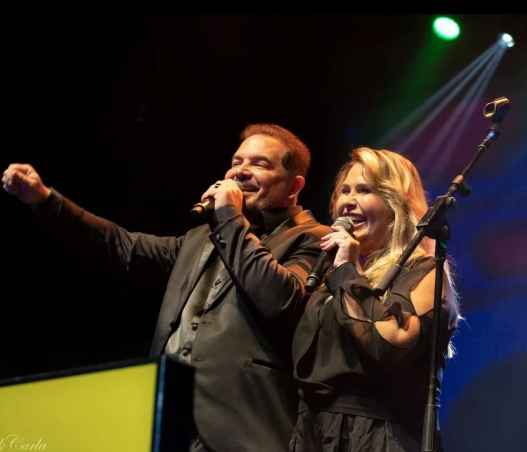 Andréa Sorvetão e Conrado surpreendem ao se juntar à PLOC Festival Andréa Sorvetão e Conrado surpreendem ao se juntar à PLOC Festival