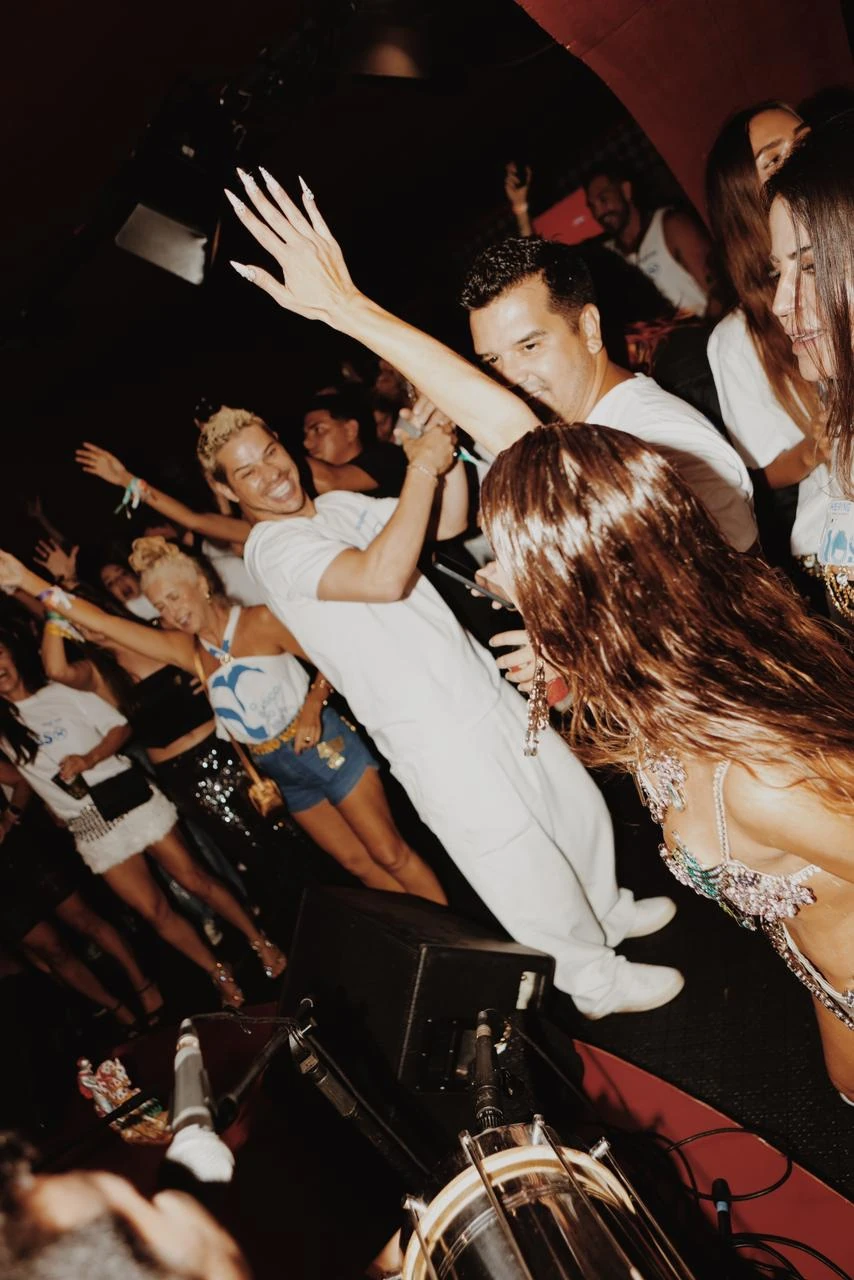 Neguinho da Beija-Flor estreia como baluarte no Carnaval 2026