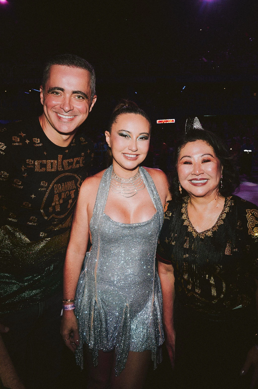 Sabrina Sato e estrelas marcaram a 3ª noite do Camarote Nº1 12 Sabrina Sato e estrelas
marcaram a 3ª noite do Camarote Nº1