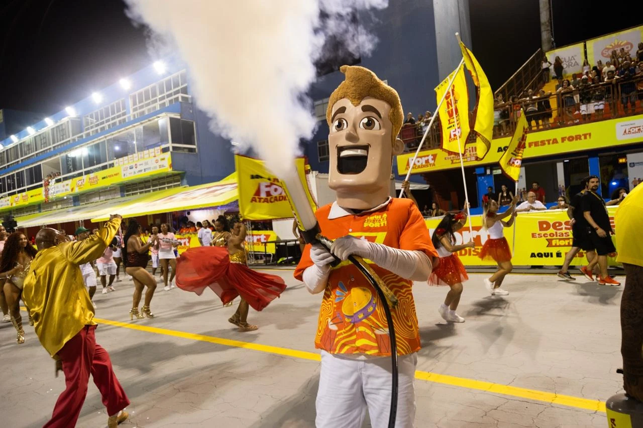 Fort Atacadista leva abadá grátis e ação solidária ao Carnaval