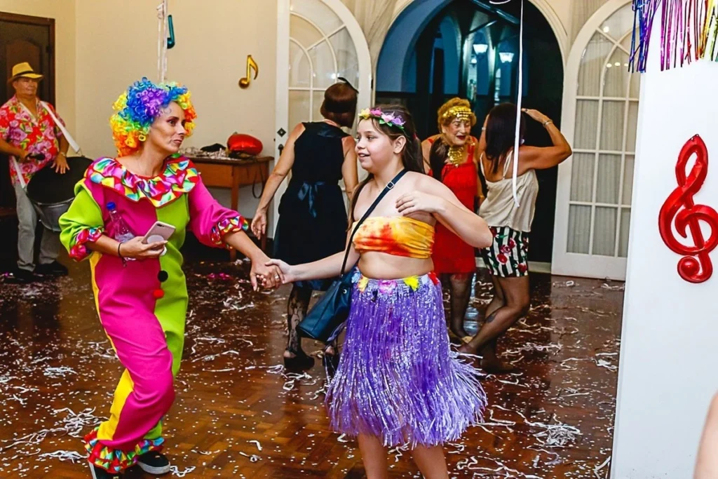 Carnaval 2026 no Hotel Glória Caxambu: samba e baile