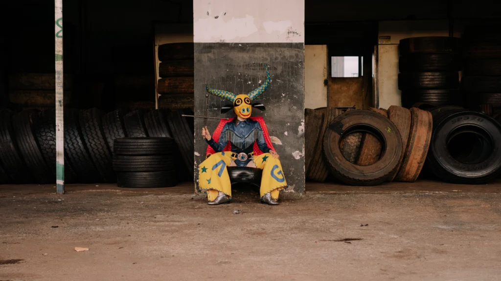 “Vaca-educadora” lança e-book na aula inaugural da FAV