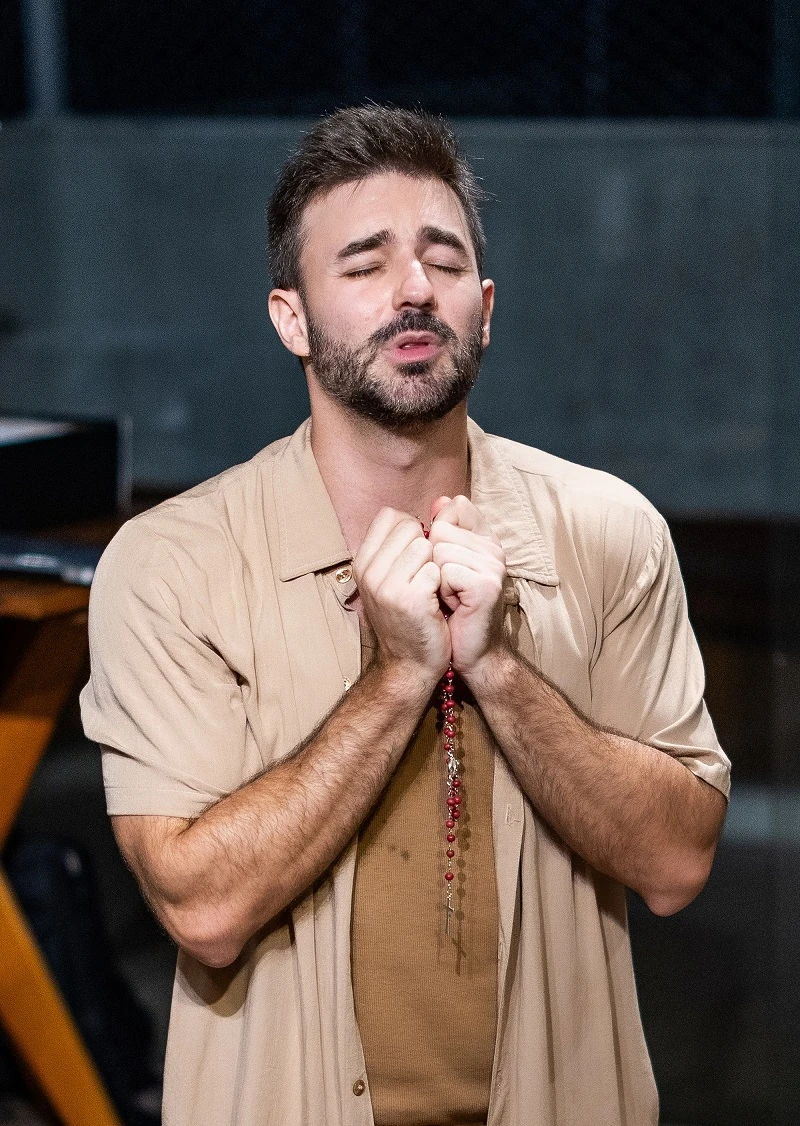 Hétero Sigilo: peça nascida de ataque homofóbico estreia em março