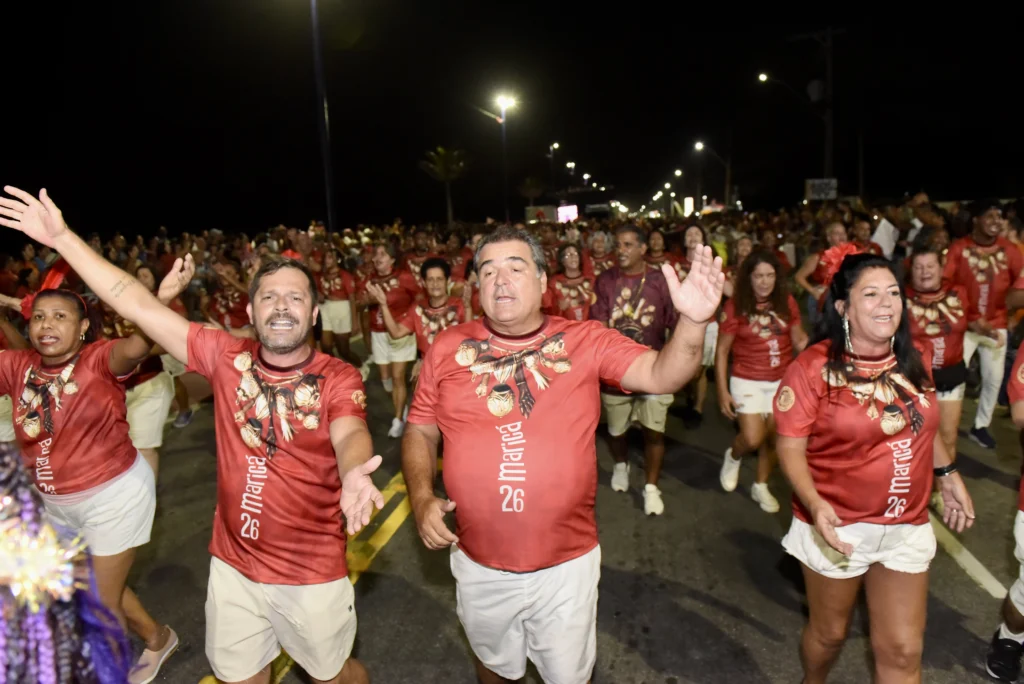 União de Maricá agita orla de Itaipuaçu no último ensaio