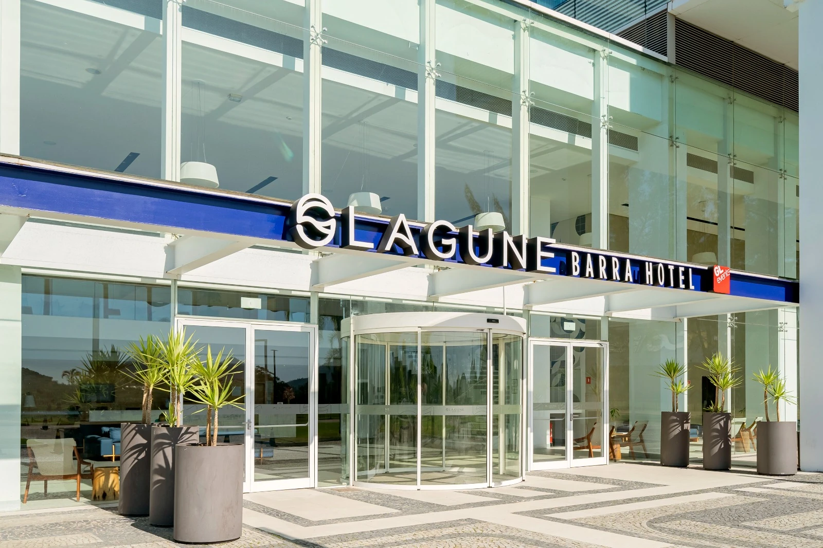 Lagune Barra Hotel aposta em shows de 2026 com 20% off