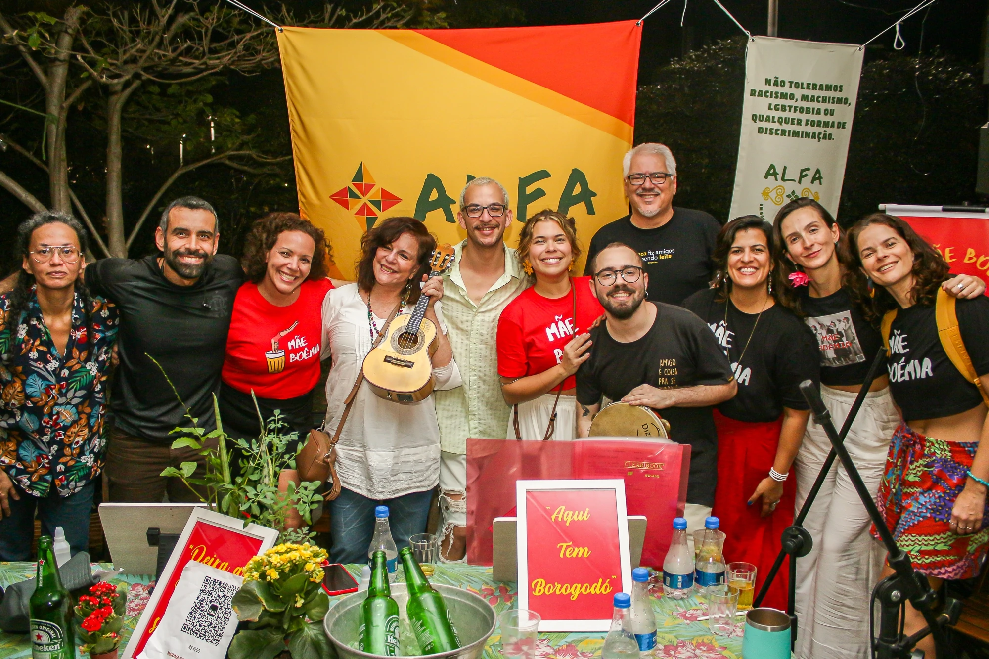 Feijoada Enche Al Farabi no Carnaval