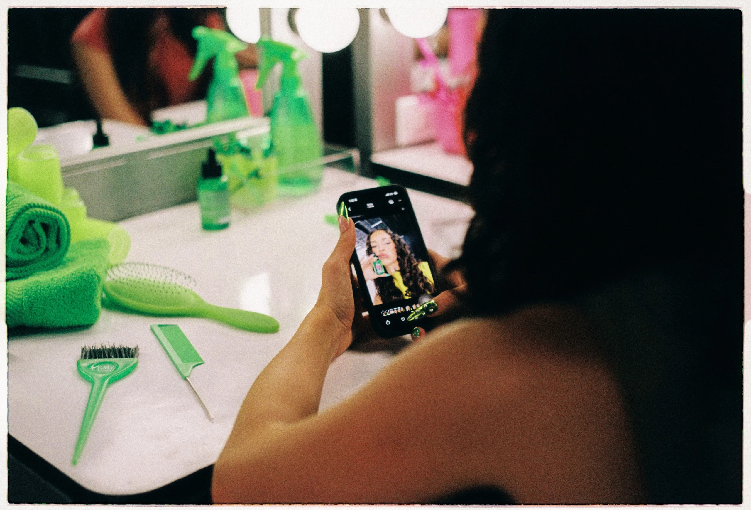 KATSEYE é a nova embaixadora global da Matrix