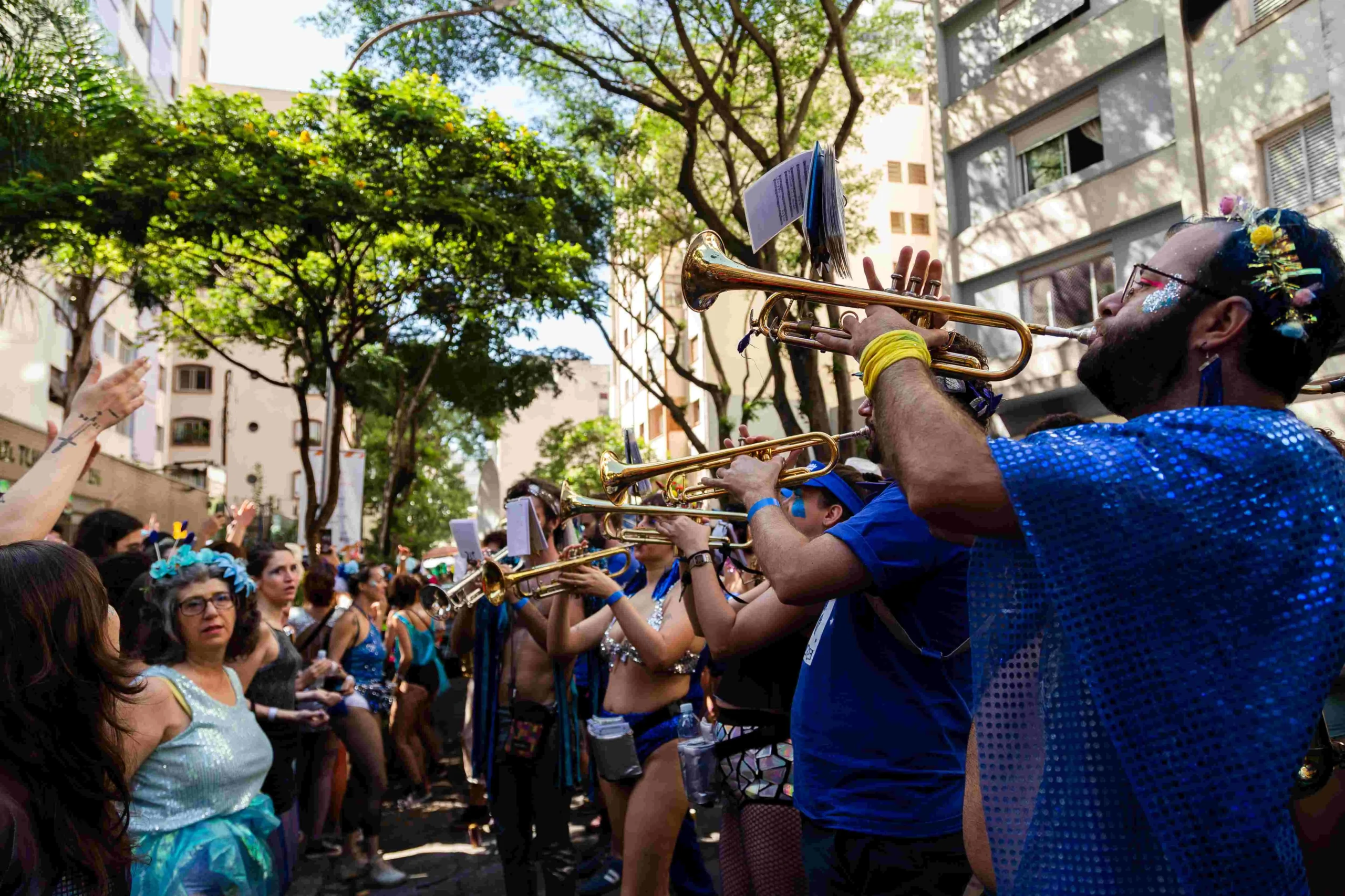 Charanga do França invade SP com 40 mil no Carnaval