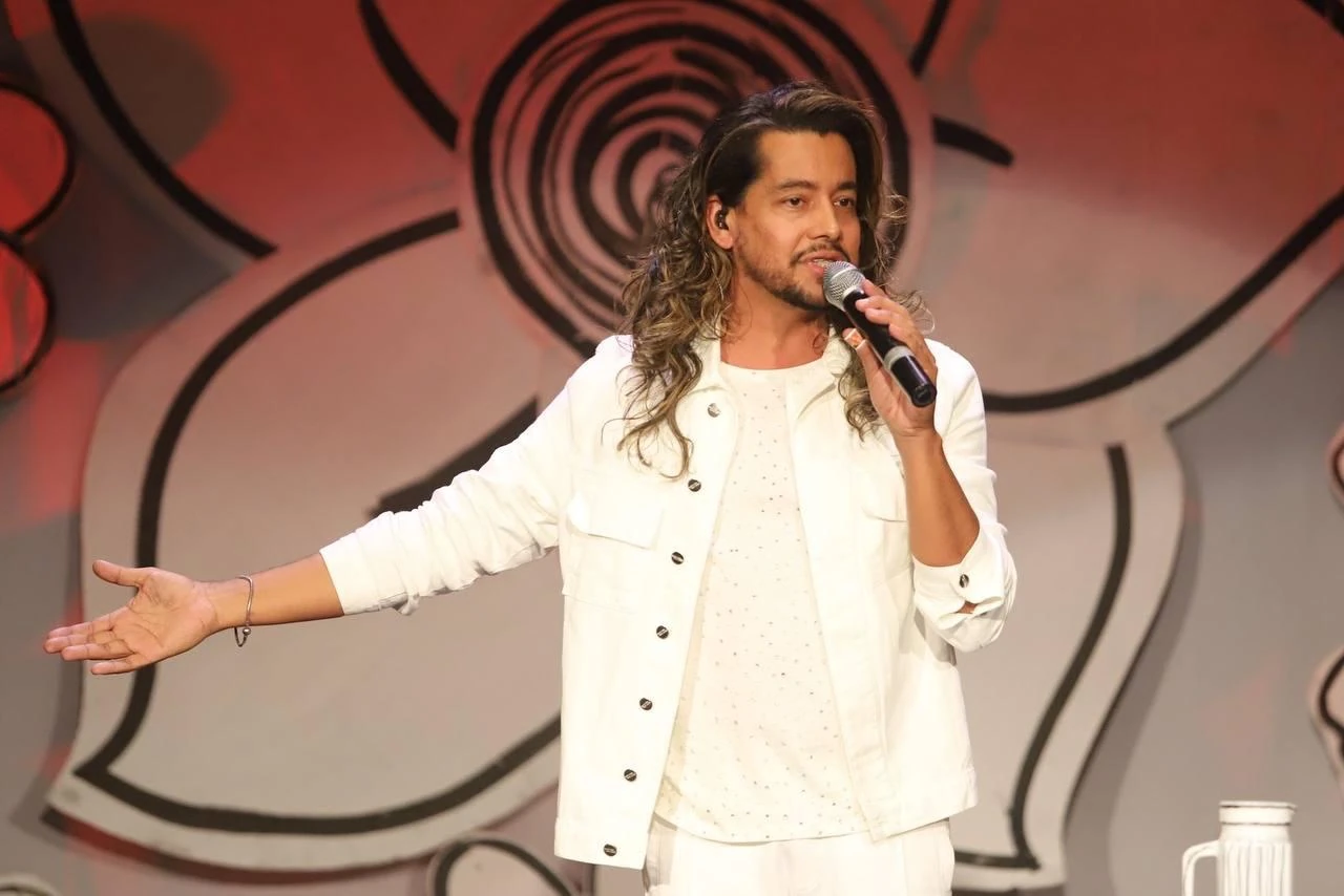 Rodrigo Pontes agita Sesc Verão em Rio das Ostras