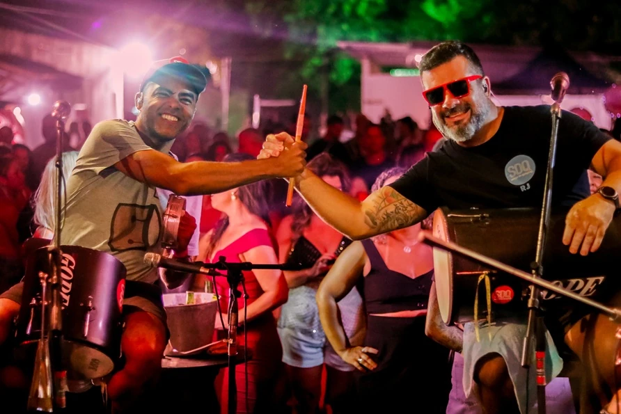 Ressaca de Carnaval chega à Arena Errejota neste sábado 2 Ressaca de Carnaval chega à Arena Errejota neste sábado