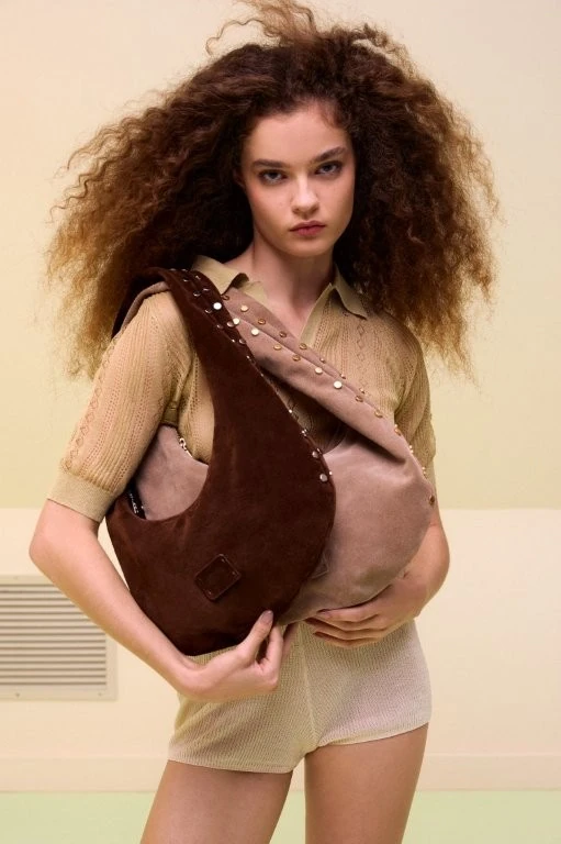 Santa Lolla revela coleção que celebra a potência do real