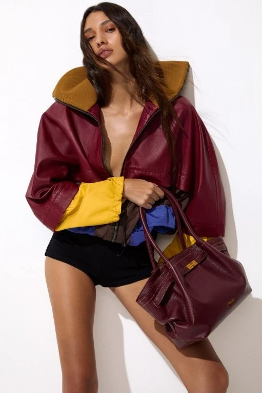 Santa Lolla revela coleção que celebra a potência do real