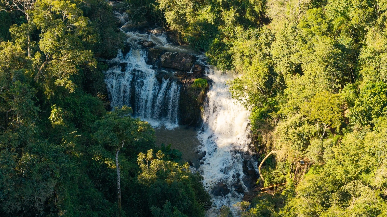Carnaval nas Cataratas amplia horário e leva música ao parque