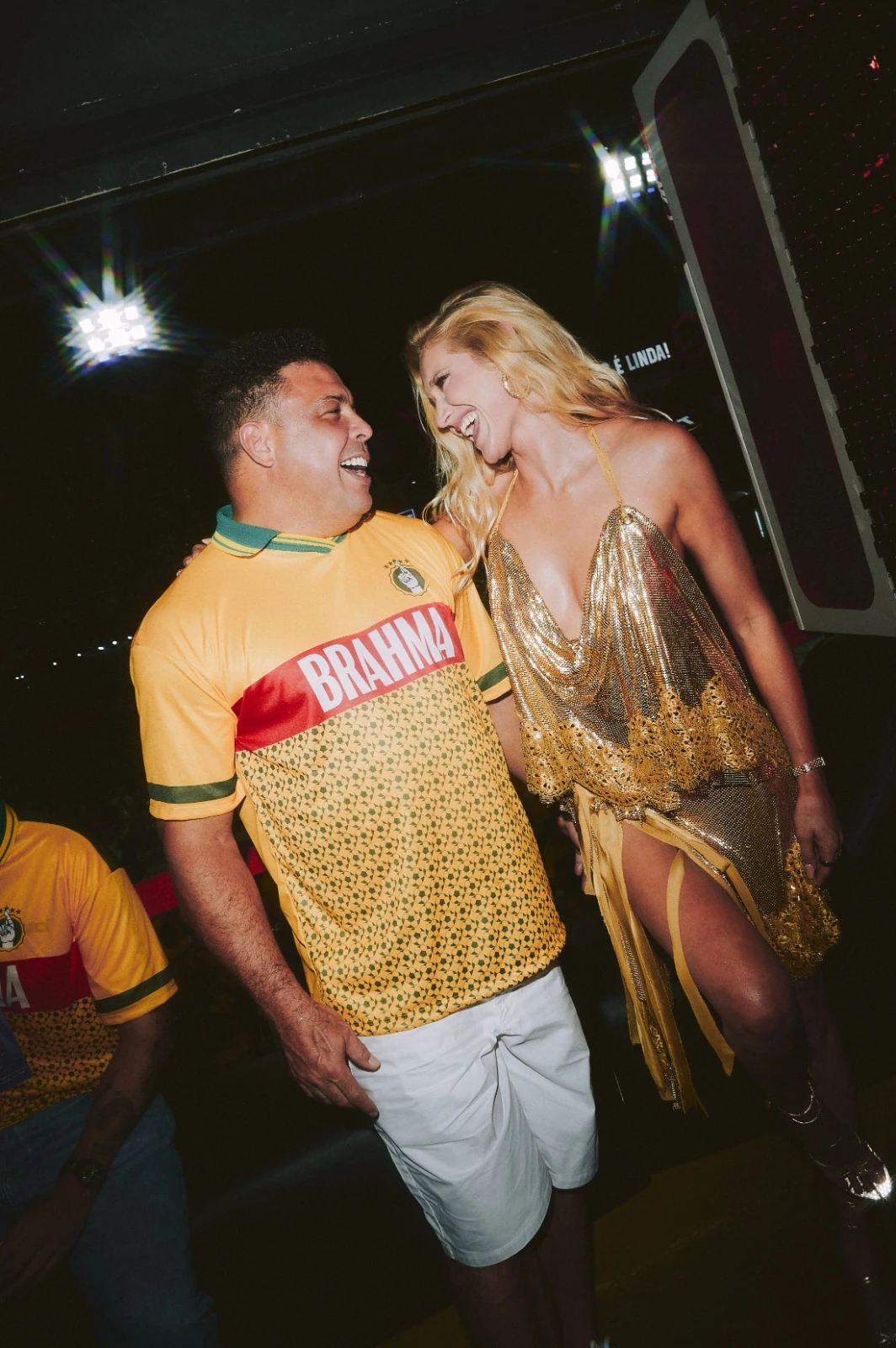 Ancelotti estreia no Camarote Nº1 ao lado de Ronaldo e Sabrina